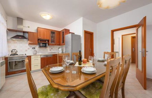 Beautiful Home In Labin - Photo 7
