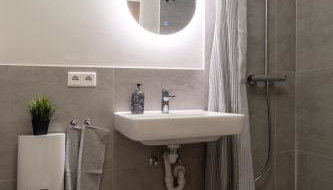 2-Zimmer Apartment - Parken - Nähe Stadtpark, Altstadt, U-Bahn - Foto 3, Shower