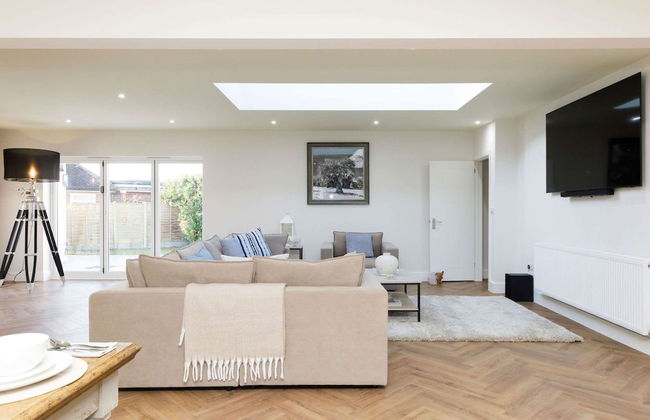 Beautiful 4-bed Close to South Downs Goodwood - Foto 7