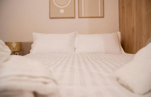 Ioannina Amazing Deluxe Apartment - Photo 11