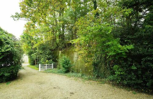Tranquil Cottage & Garden by Esher Train Station - Foto 12