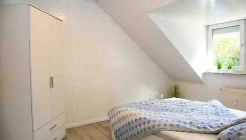 Moderne Wohnung mit Balkon, Küche, Garten Smart-TV - Photo 3