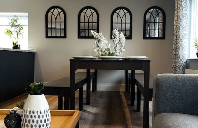 Penthouse On The Rows - Cathedral Views - Photo 4