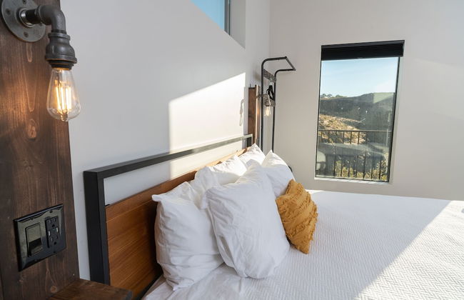 The Dwellings - Photo 15