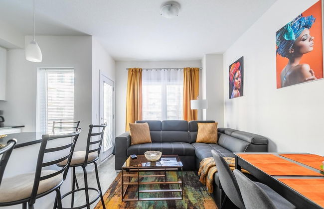 4BR 3BA Townhouse on Lake Ontario Free Parking Gym - Foto 1