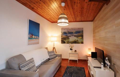 Cozy Beach House - Photo 18