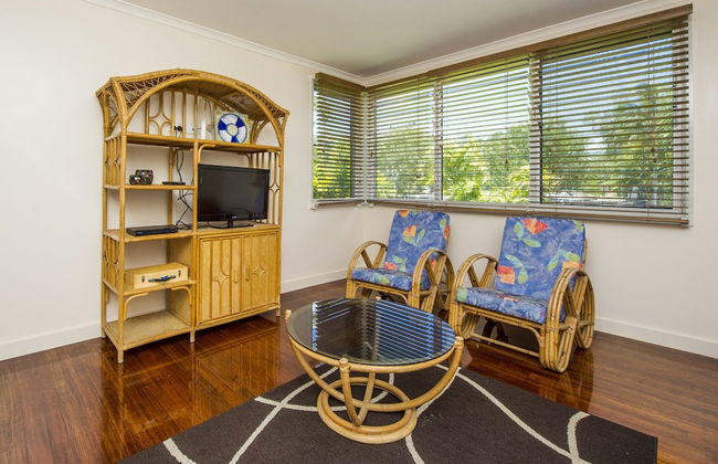 Picnic Bay Apartments Unit 3 - Photo 9