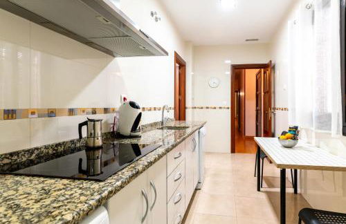 Center of Seville! Luxury apartment in Sevillian Manor House! - Photo 14