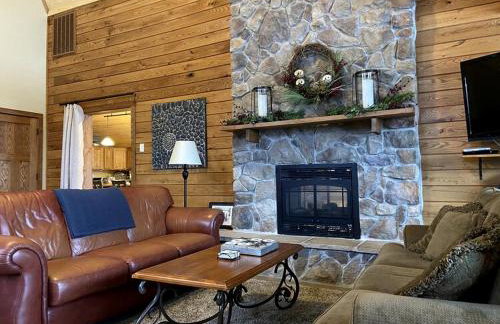 Family-Friendly Historic Barn Rental on Hobby Farm near Frederic, Wisconsin - Foto 24