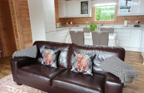 Birch Lodge, Pitlandie - Luxury 2 Bedroom Lodge with Sauna - Photo 6