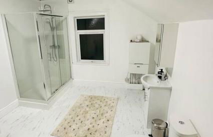 Bespoke 2 Bedroom Apt Derby City - Foto 58