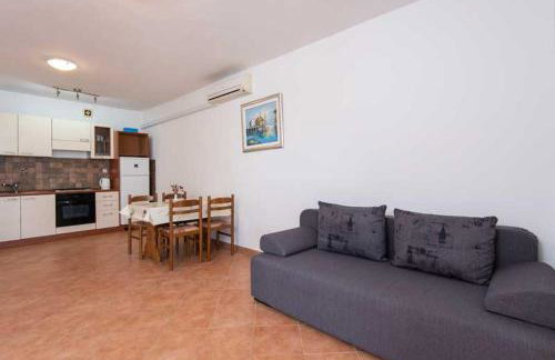 Apartmani Dubravko - Foto 34