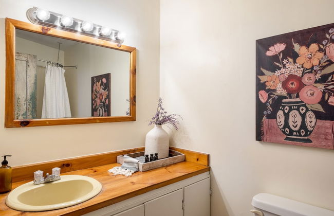 River Lodge by Avantstay 11 BR Historic Estate w/ Pool & Views of Hudson! - Foto 22