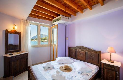 Salty Breeze - Photo 16