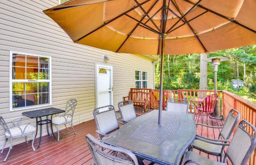 Pet Friendly with Fire Pit Walk to the Beach! - Photo 24