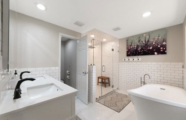 Beautiful Lake View Retreat Drivable To Theme Parks 3 Bedroom Home - Foto 18