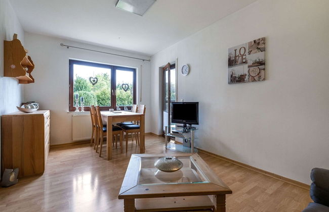 Apartment in Medebach With Fenced Garden - Photo 10