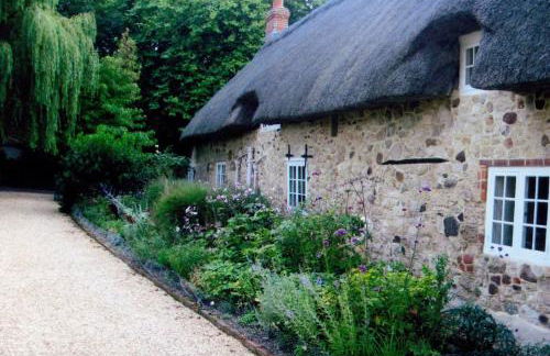Afton Thatch: Beautiful Thatched Family Cottage - Photo 11