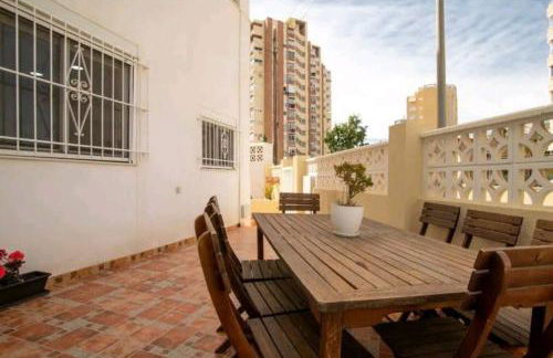 Stylish and Spacious Studio -4 minutes walk to Beach - Photo 10