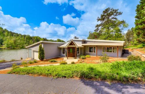 Hot Tub, Dock, Lakefront Luxe Six Mile Retreat - Foto 39