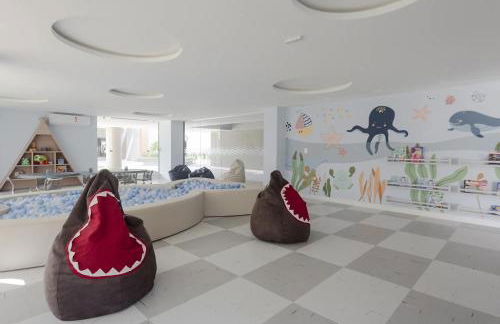 Blue Beach Praia Formosa - Photo 11