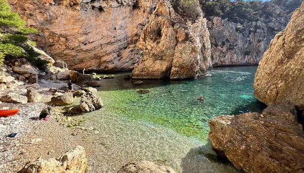 Kajak-Granadella-geführter Ausflug zu seinen Höhlen und Cala en Caló - Foto 2