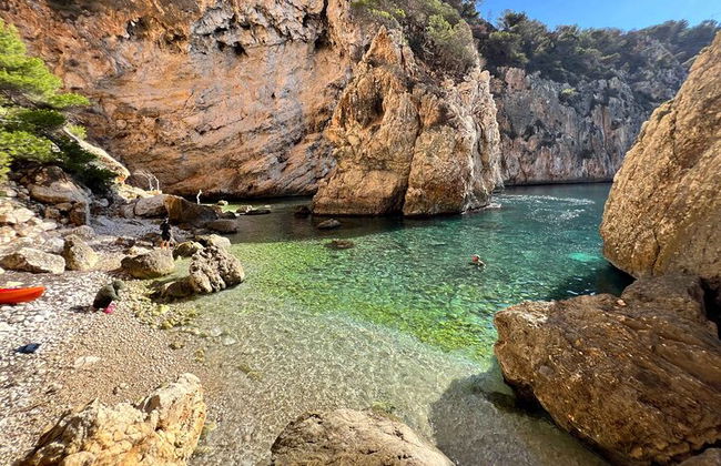 Kajak-Granadella-geführter Ausflug zu seinen Höhlen und Cala en Caló - Foto 2