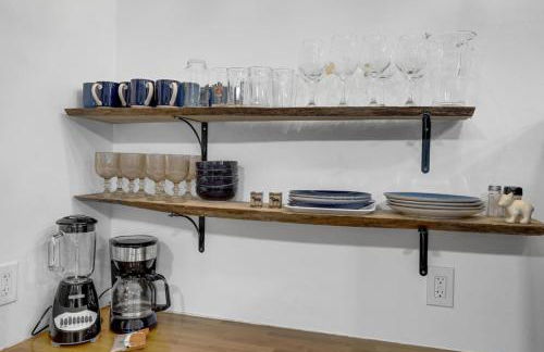 Twin Pines Retreat - Lake, Firepit and Games - Foto 39