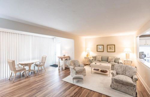 6023 WPW Townhome with Picturesque Pond View - Foto 3