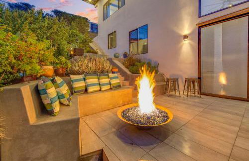 New! Luxury 5BR, W/Arcade, Sauna, Views, Fire Pit! - Foto 3