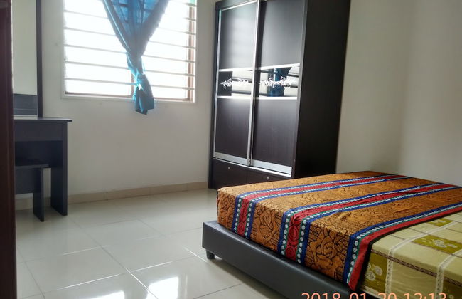 Alya Homestay - Foto 2