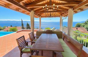 VILLA LOVRAN - 150 m to the beach - infinity pool - incredible sea view - fitness gym - Foto 5