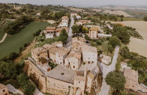 Borgo Loretello - Foto 1