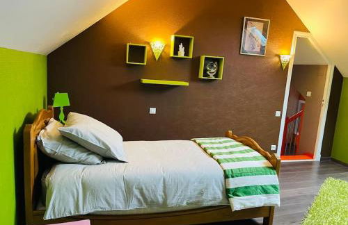 Maison tout confort proche Center Sully La menuis - Photo 6