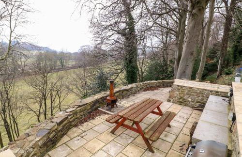 Castle keep at Stanhope Castle - Photo 42