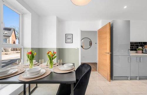 NEW Wincham Brook 3BR Home - Long Stays Welcome - Photo 5