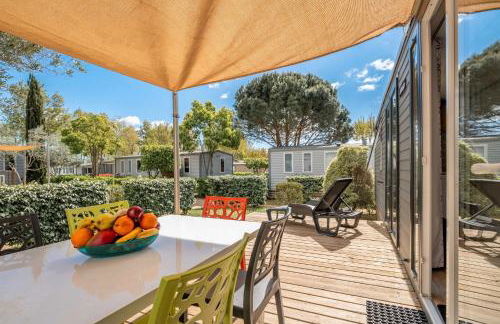 Camping Domaine de la Yole - Foto 23