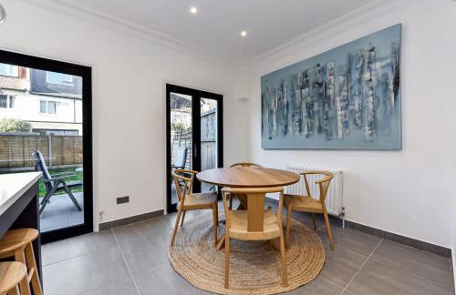 Beautiful Family Victorian Home - Foto 7