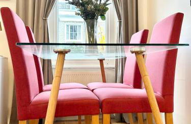 Charming 2 Beds in Chelsea By Earl's Court Station - Photo 7