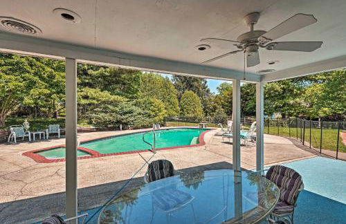Pool and Courtyard Timeless Home in Lansdale - Foto 38