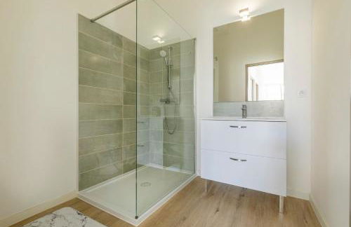 LE SICRE - T3 confort, centre Castelsarrasin, parking - Foto 7