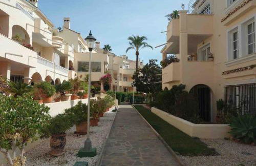 Apartment in El Paraiso - near Puerto Banus - Photo 23