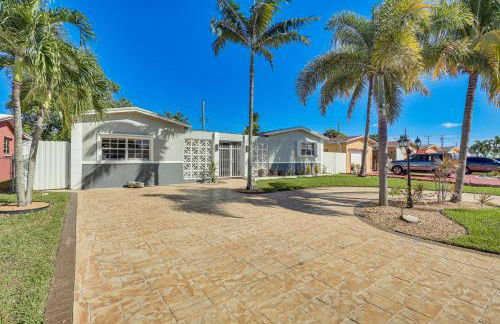 3 Mi to Hard Rock Stadium Home with Fenced-In Yard! - Photo 25