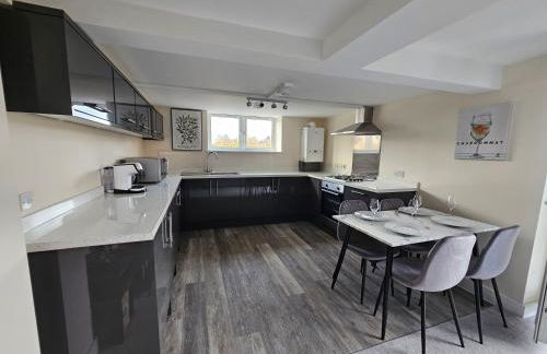 Pancinos Guest House Newmarket High Street - Foto 8