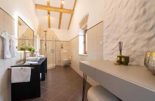 Aurora Lukorana - Photo 36