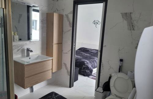 Chambre cosy cadre idyllique option spa, sauna , piscine - Foto 5