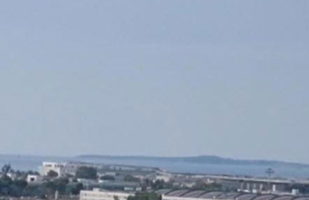 F2 ou F3 ,appartement climatisé neuf, magnifique vue sur mer et aéroport, proche tram et gare sncf 1 min,aéroport 3 minutes, 3 rooms, new AC apartment, magnificent sea and airport views, close to tram and SNCF train station 1 min, airport 3 min - Foto 20