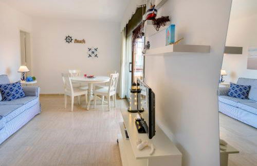 A 3 minutos de la playa. Cerca del centro - Foto 1