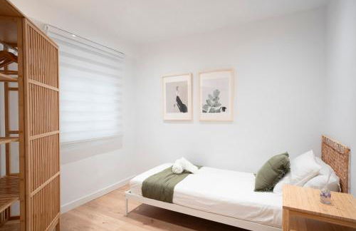 Ronda Suites junto estación tren y hospitales - Foto 39