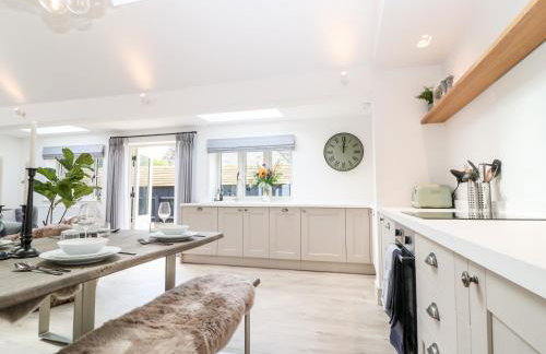 12 Manor Farm Close - Photo 7